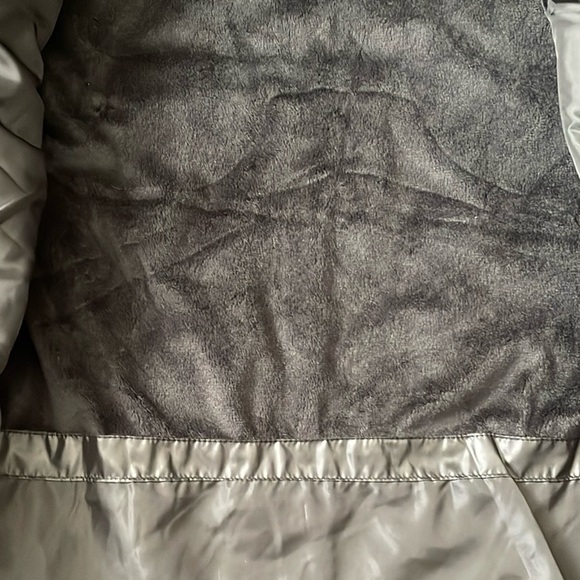 Weatherproof - Women’s Warm Puffer Vest - Picture 4 of 11